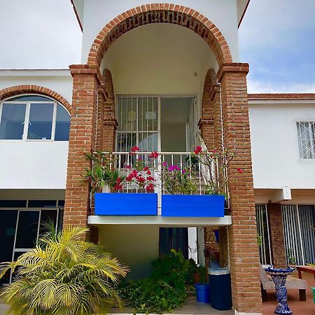Adventure Inn 拉巴斯 外观 照片