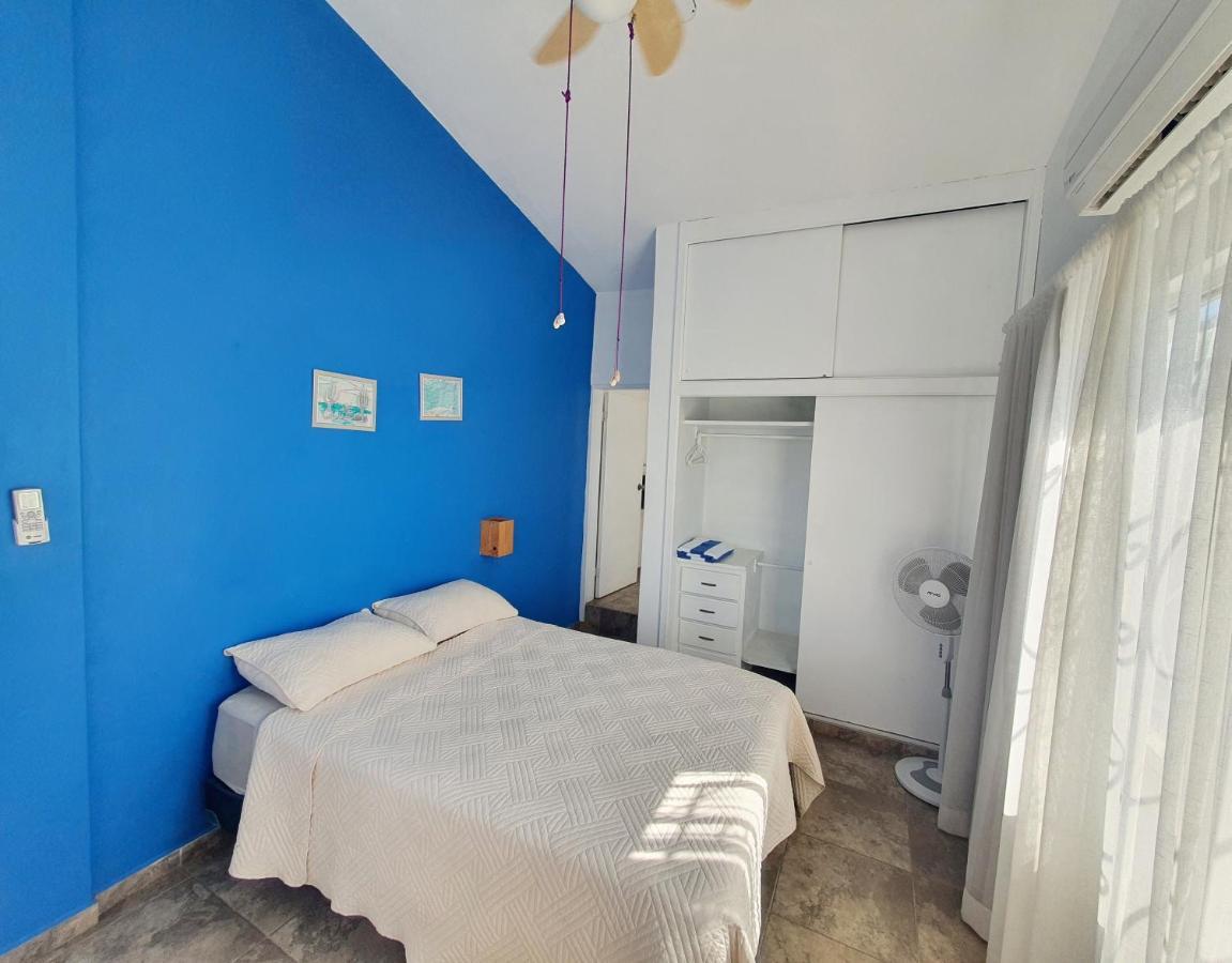 Adventure Inn 拉巴斯 外观 照片